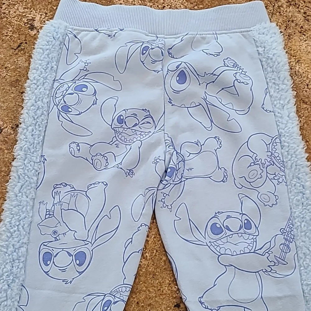 DISNEY STITCH SWEATPANTS GIRLS XS(4/5) BLUE SHERPA(Side) New